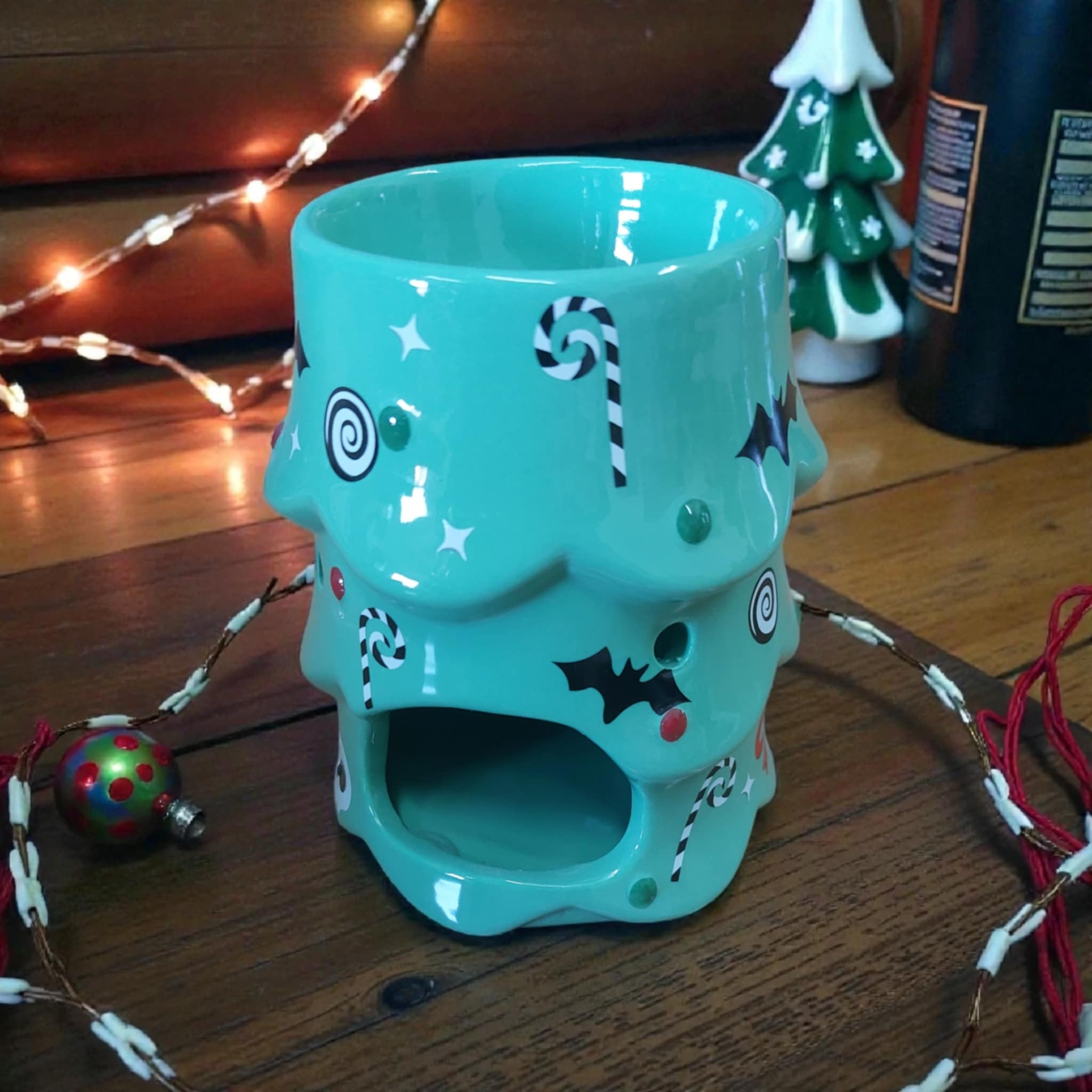 Creepy Christmas Tree Wax Burner
