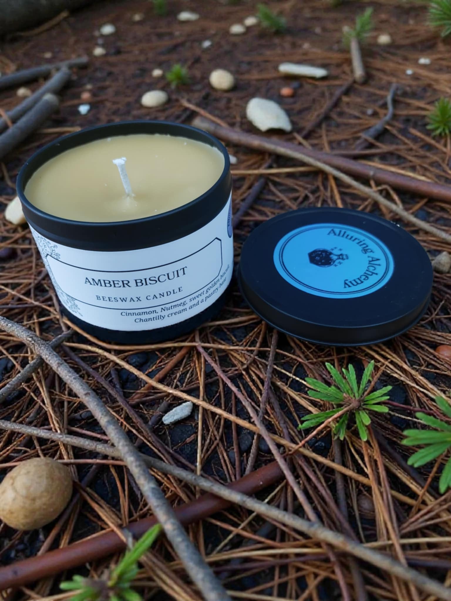 Amber Biscuit – Pure Beeswax Candle - 8oz | Alluring Alchemy