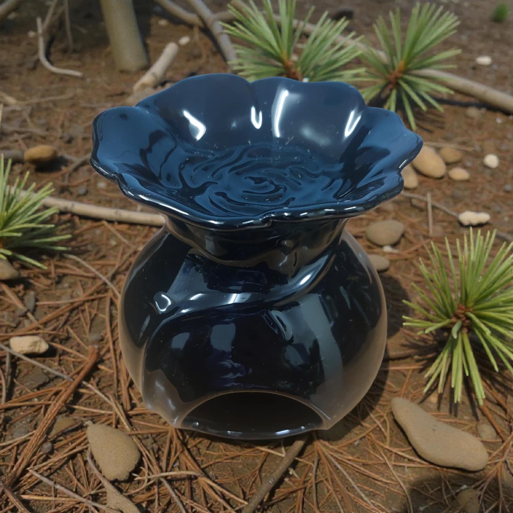 Dark Romance Wax Burner