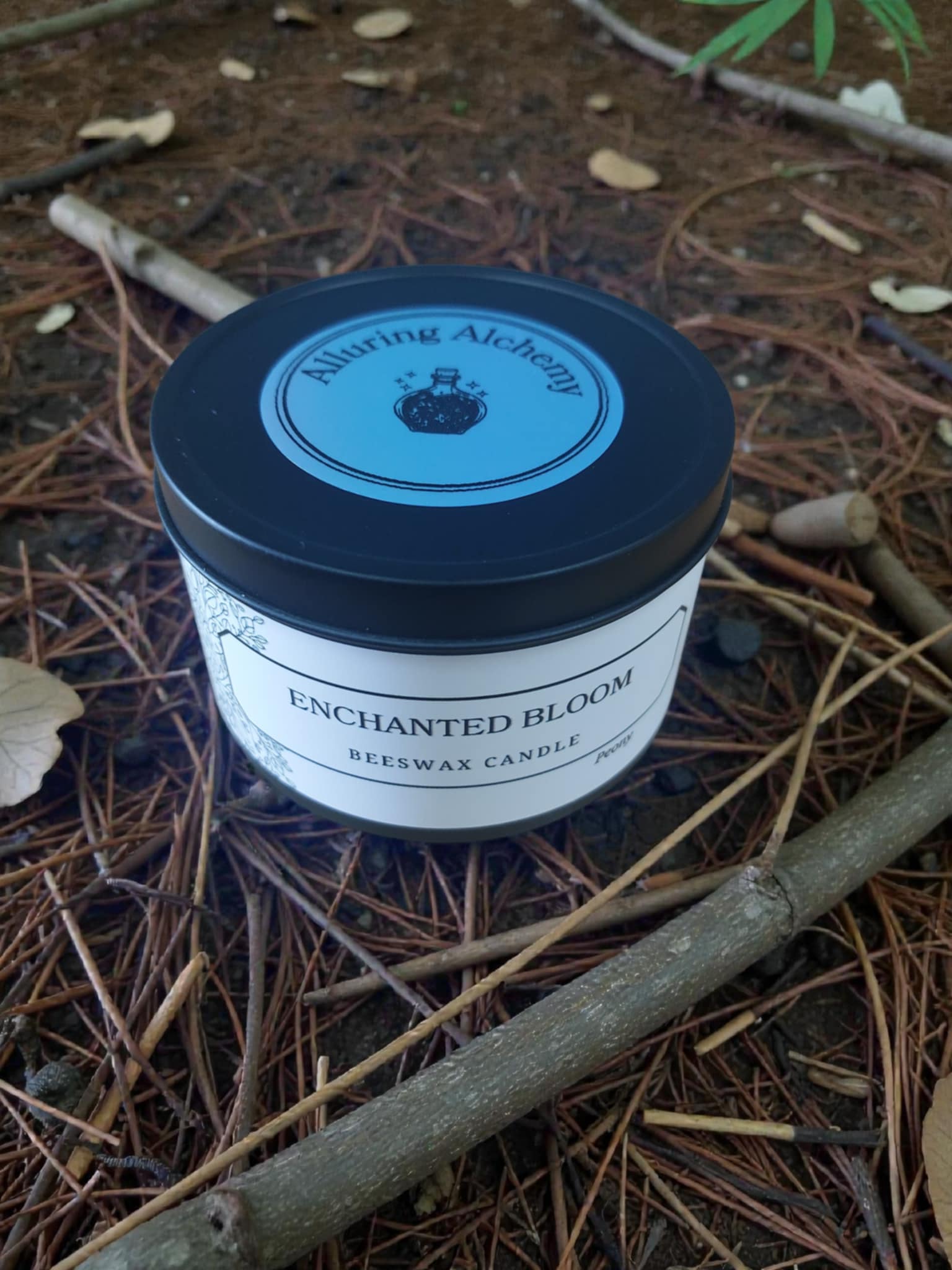 Enchanted Bloom – Pure Beeswax Candle - 8oz | Alluring Alchemy