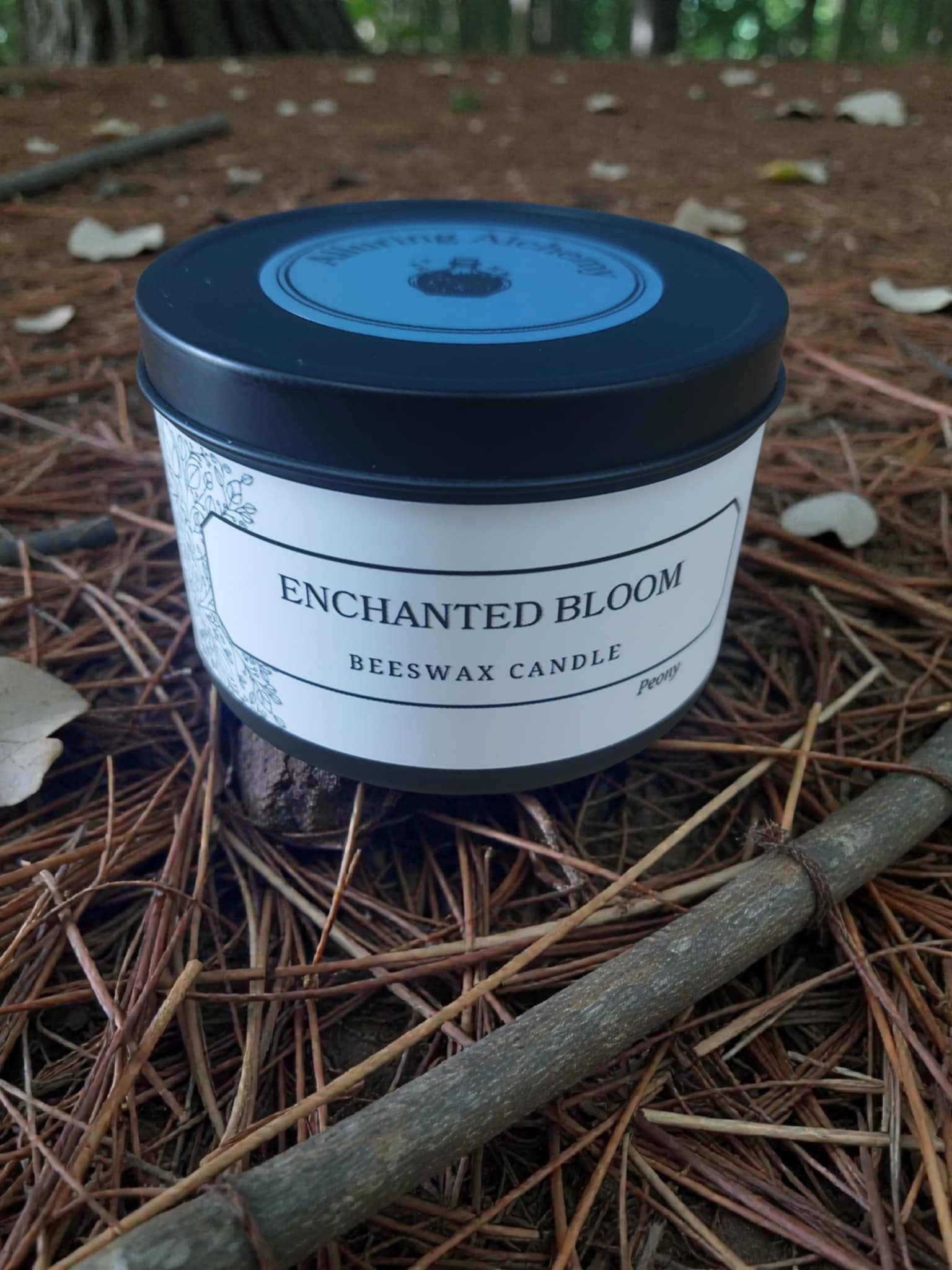 Enchanted Bloom – Pure Beeswax Candle - 8oz | Alluring Alchemy