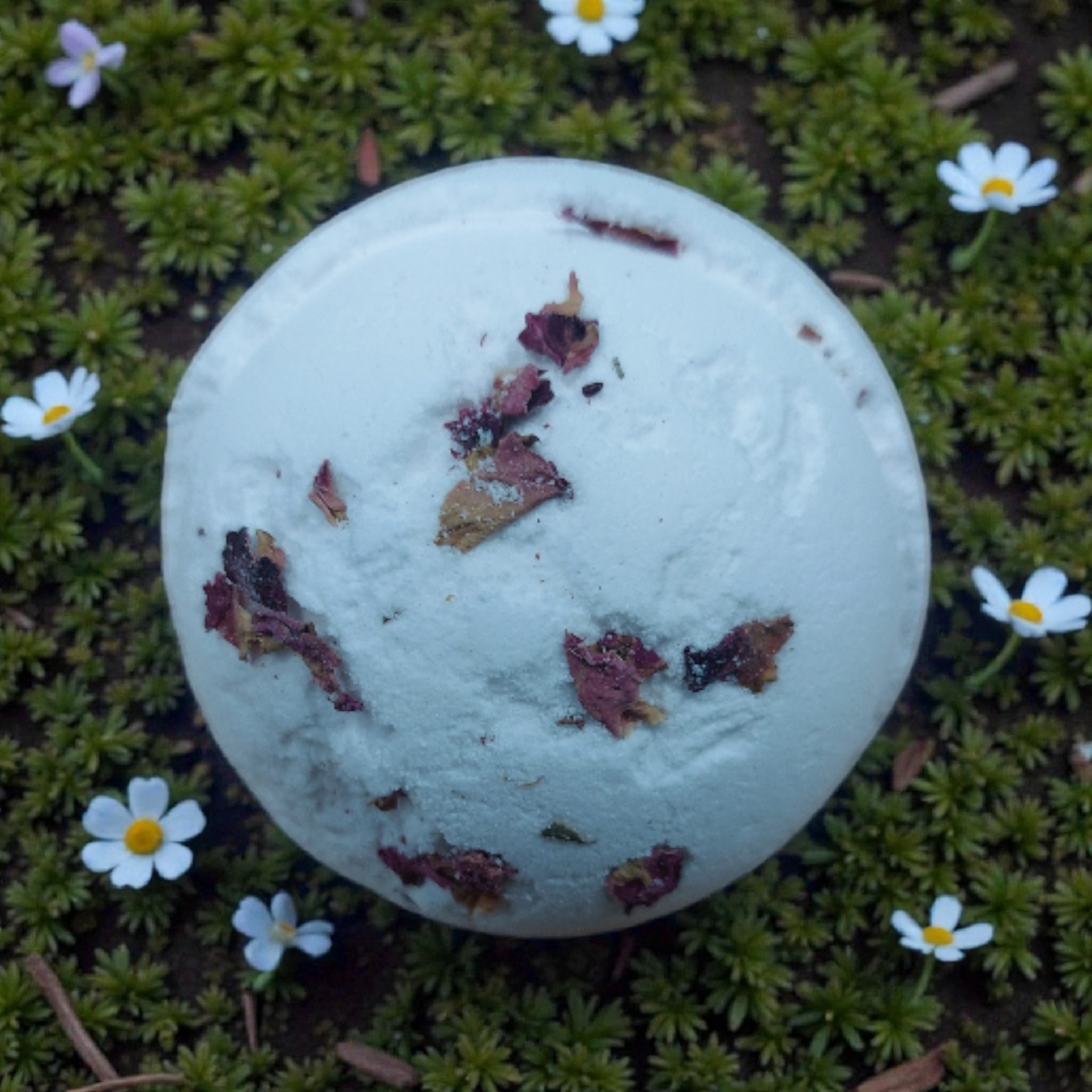 Serenity Bath Bomb — Ylang Ylang &amp; Coconut Oil